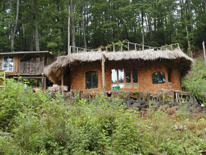 Earthhaven Art to Live In